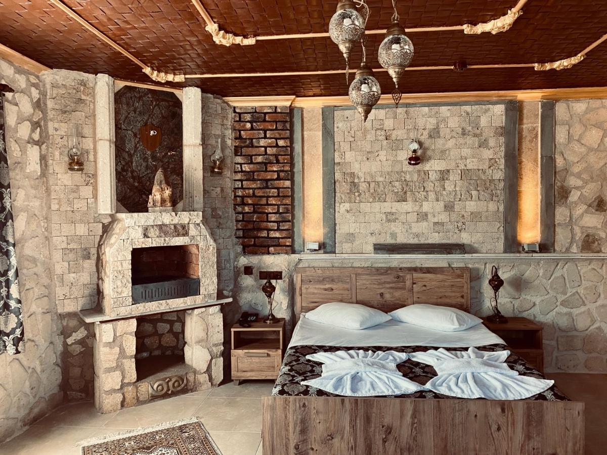 Отель Aysultan Stone House Учисар Экстерьер фото